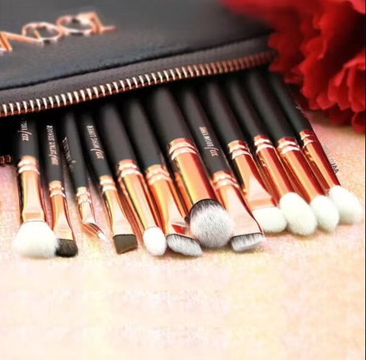 ZOEVA Makeup Brushes set of 15 piece